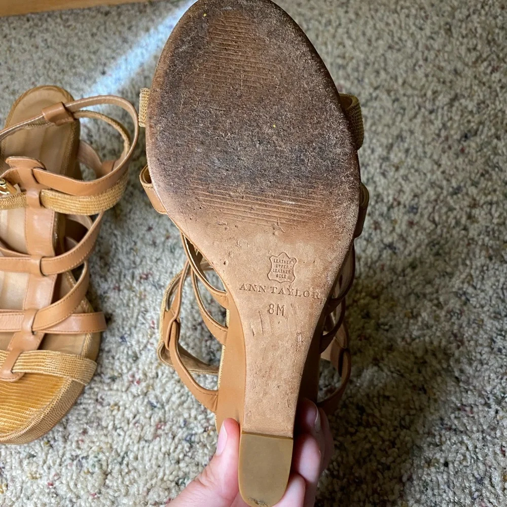 Ann Taylor Camel Brown Leather Strappy Open Toe Sandal Wedges